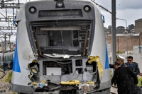 북아프리카 튀니지서 열차간 충돌…최소 95명 부상