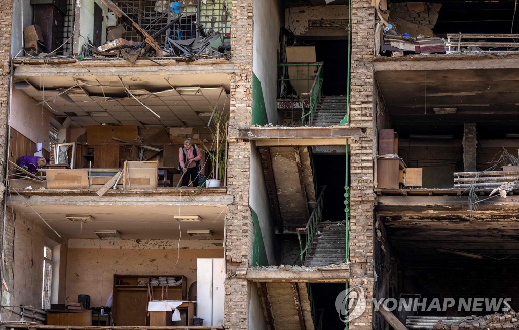 파괴된 키이우 외곽 미사일 공장