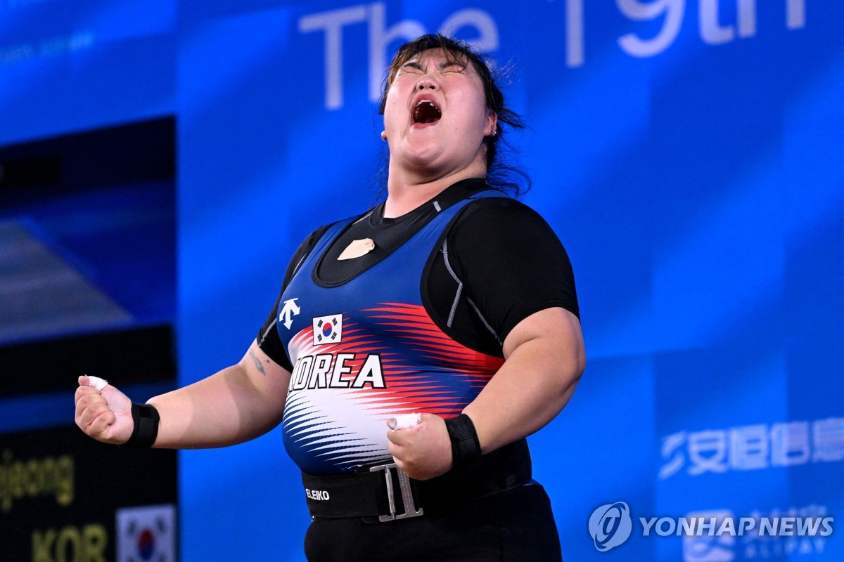 lead-asiad-weightlifter-park-hye-jeong-grabs-gold-son-young-hee