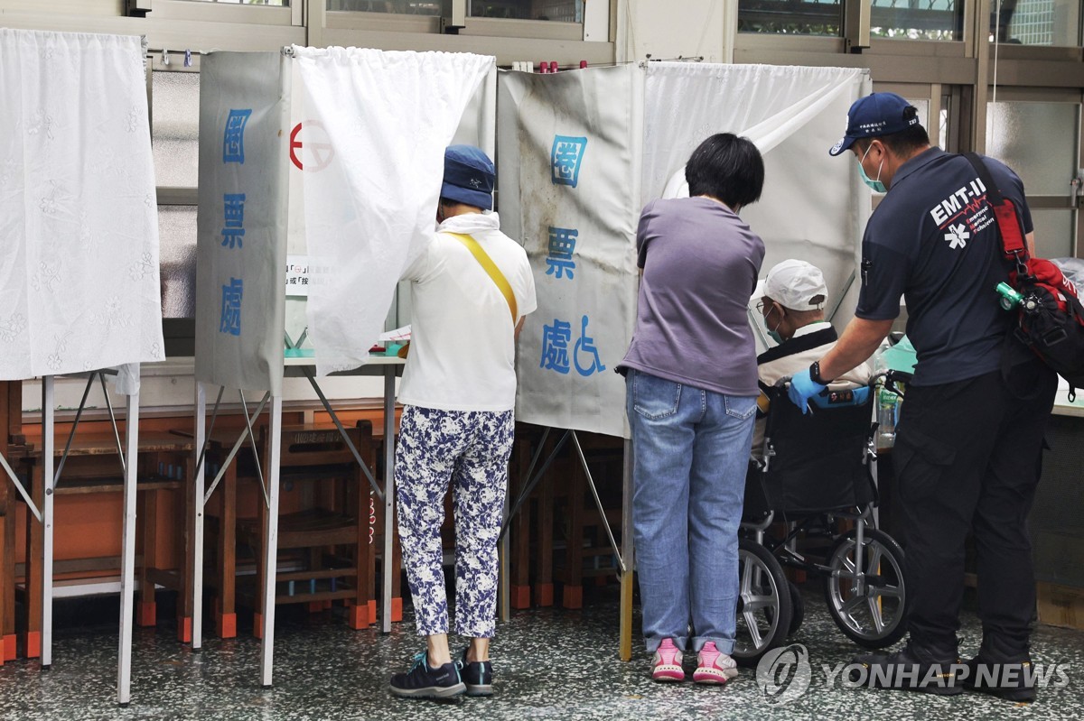 대만 '친중' 야당의원 24명 파면투표 모두 부결…라이…