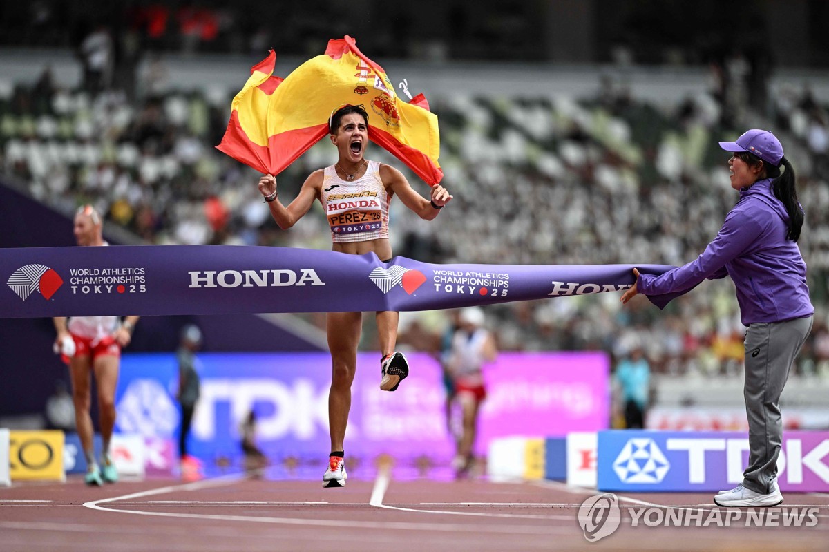 페레스, 여자 35㎞ 경보 세계선수권 2연패