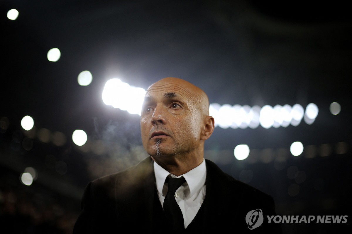 유벤투스 사령탑을 맡은 루치아노 스팔레티 감독