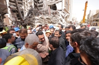 이란 10층 건물 붕괴 관련 시위 격화 조짐…
