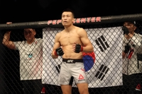 "그만할게요"…'좀비'답게 싸우고 은퇴 선언한 정찬성