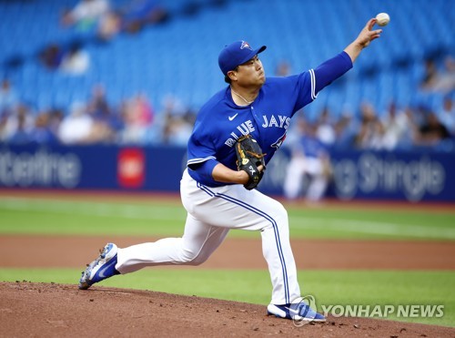 Blue Jays pitcher Hyun Jin Ryu tests positive for COVID-19 in