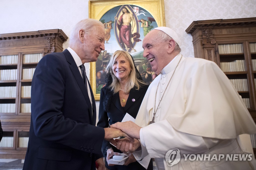 프란치스코 교황과 조 바이든 미국 대통령