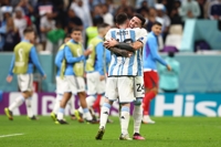 [월드컵] 메시, 이례적으로 심판 비판…"그런 주심 투입 안돼"