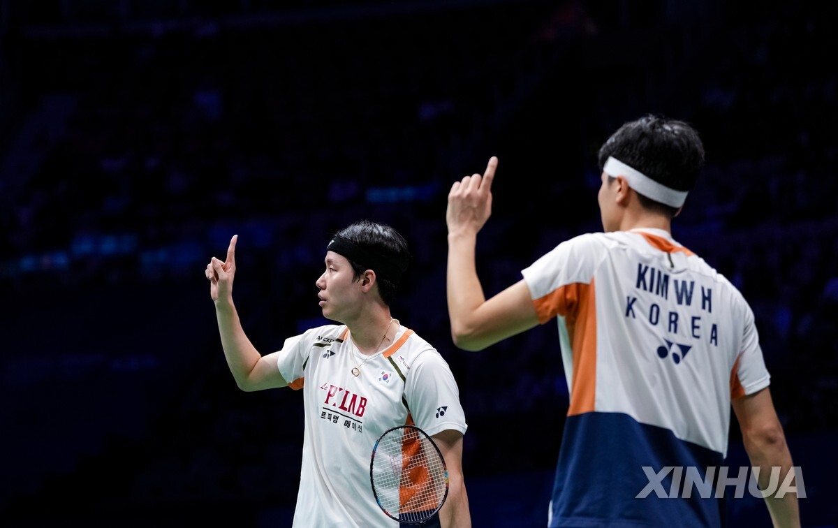 배드민턴 '황금 콤비' 김원호·서승재, 코리아오픈 결승 진출