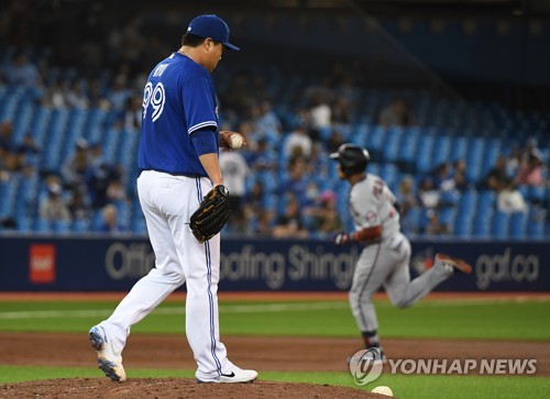 Blue Jays' Ryu Hyun-jin pleased with performance in no-hit start cut short  - The Korea Times