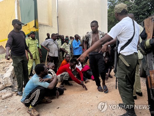 나이지리아 교소도 습격 사건으로 도주했다 다시 잡힌 죄수들