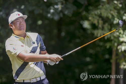 임성재, PGA 투어 윈덤 챔피언십 3R 공동 선두…김주형 3위