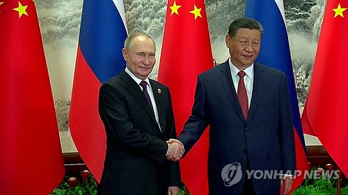 시진핑 "전략적 연계 한층 강화" 푸틴 "억제에도 양국교역 증가"