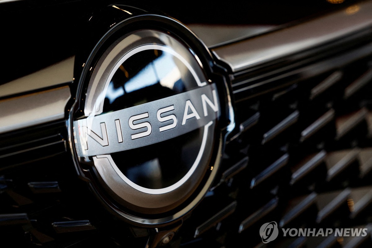 '경영난' 닛산, 中생산 전기차로 활로 모색…동남아 수…