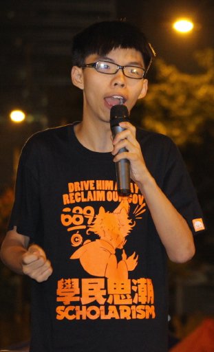 홍콩 시민불복종 운동 이끄는 18세 조슈아 웡