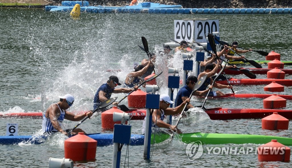 물살 가르는 2017 화천 전국카누대회