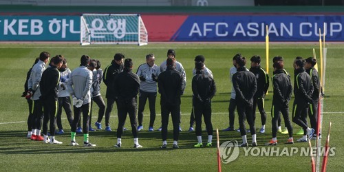 '아직은 미완성' 벤투호, 전술·회복 병행 '맞춤형 훈련'