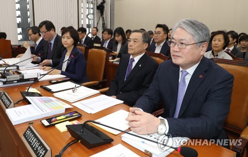 한국 '문다혜씨 건보내역' 요구에 건보이사장 "누구라도 안돼"