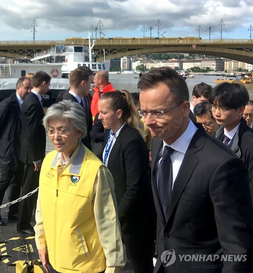 Kang Kyung-wha à Budapest