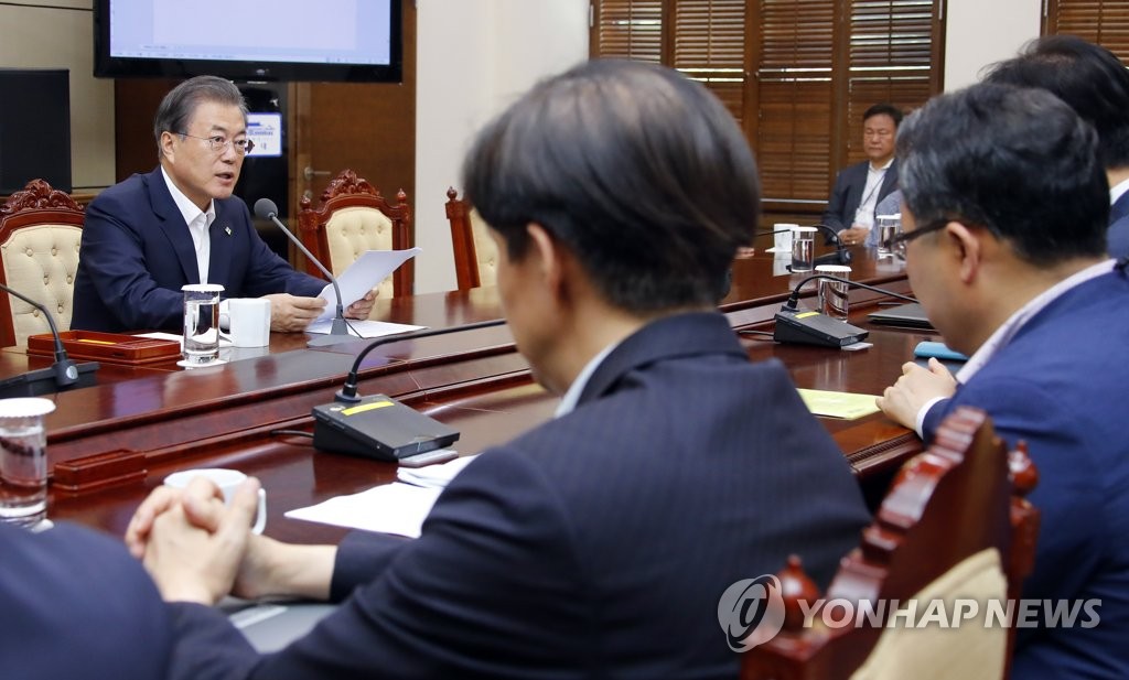 President Moon Jae-in speaks during a meeting with his top aides at Cheong Wa Dae on June 3, 2019. (Yonhap)