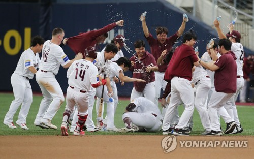 In another up-and-down year, Heroes gone early from KBO postseason again