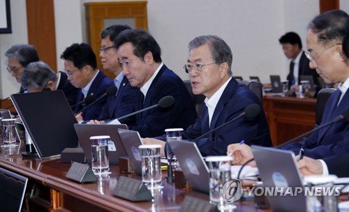 文大統領「現場閣議」主宰　中小企業支援の改正案など議決へ＝韓国