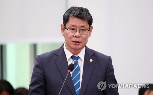 Mont Kumgang : le ministre de l'Unification et des hommes d'affaires cherchent des solutions