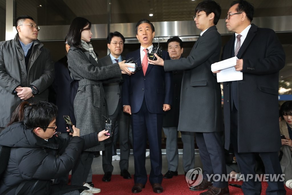 무죄 선고 소감 밝히는 김성태 의원