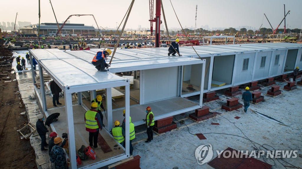 골격 갖춰가는 중국 우한의 신종 코로나 치료병원