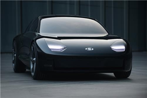 التوقع بكشف النقاب عن أيونيك 6 لأول مرة في العالم في معرض بوسان للسيارات في يوليو