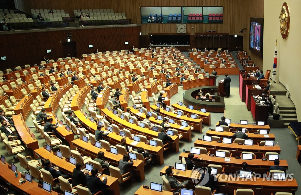 来年の再・補欠選で野党支持４９％　韓国世論調査