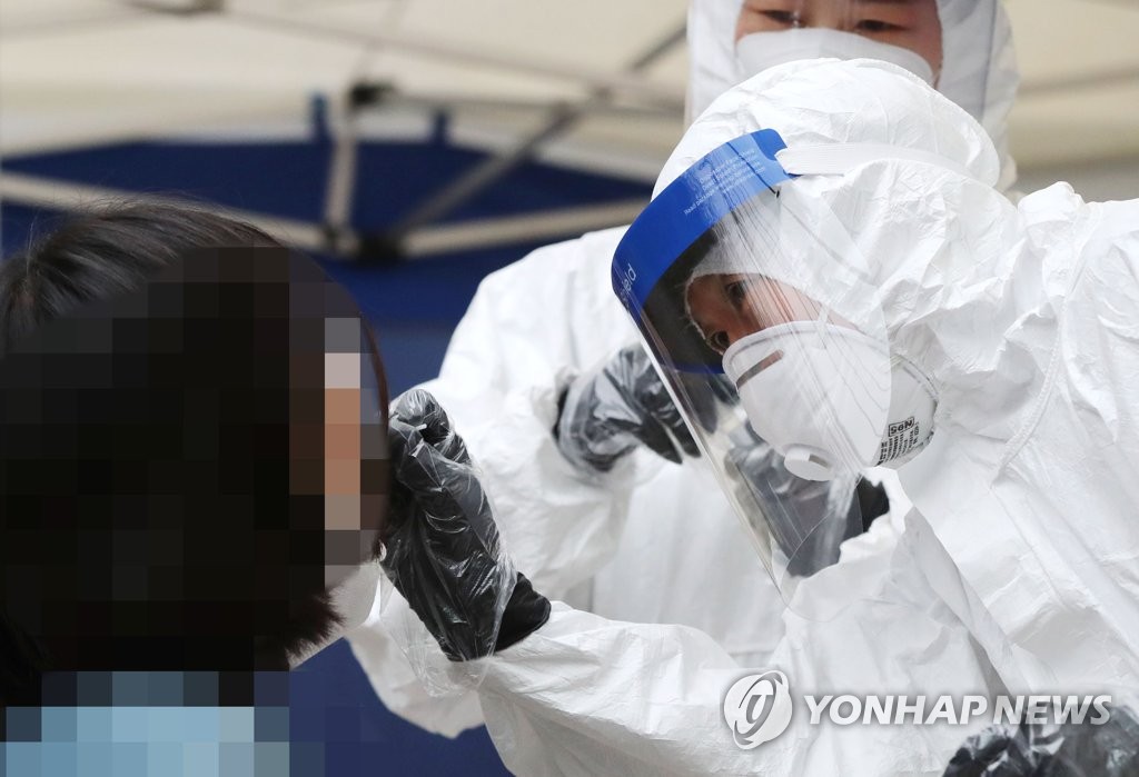 韓国のコロナ新規感染１２７人　４日連続１００人上回る