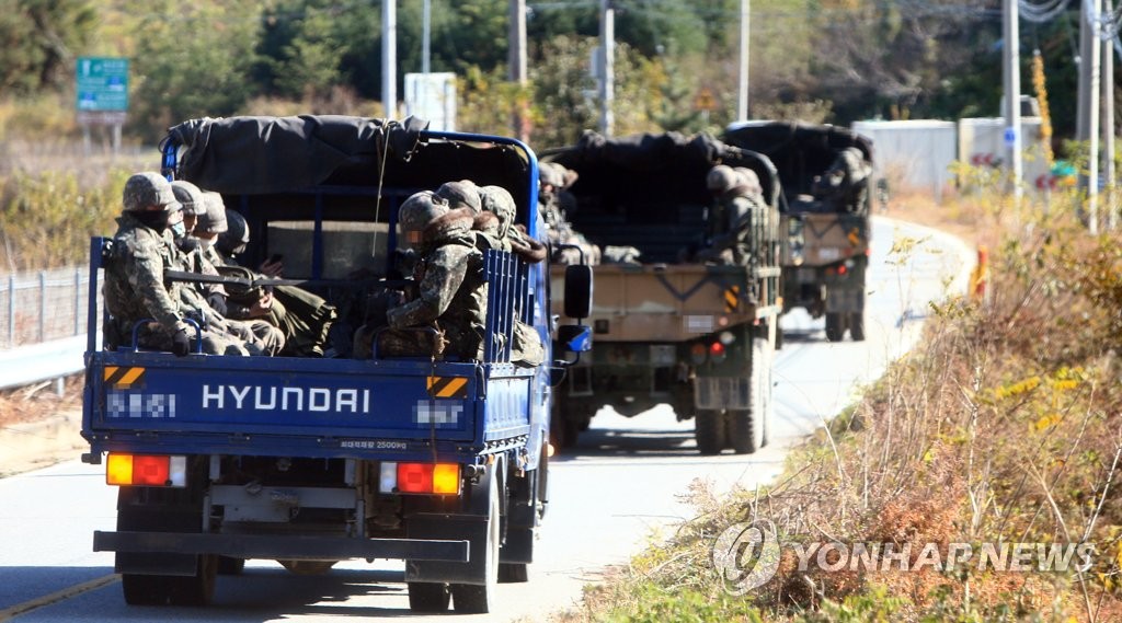 Military inspects security posture following N. Korean's border crossing