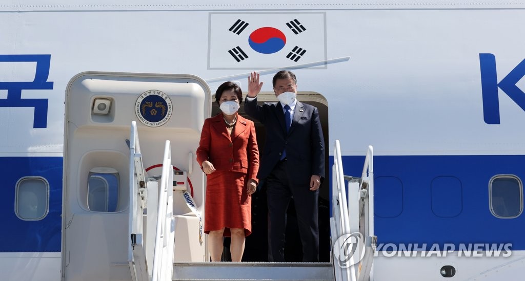 韓国与党　文大統領のＧ７出席巡る報道に「不満」