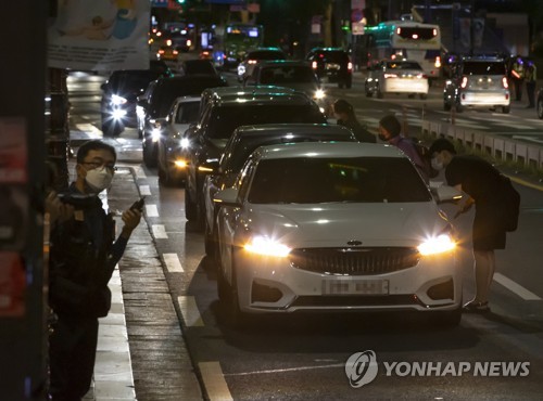 경찰, '자영업자 차량시위' 채증자료 분석·법리검토