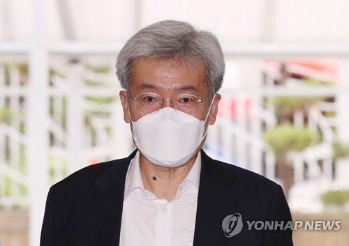 고승범 "시장친화적 정책 추진…금융사 CEO·노조와 소통하겠다"