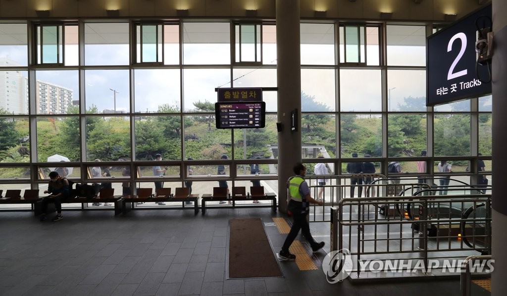 (جديد) كوريا الجنوبية تسجل أعلى من 1,700 إصابة جديدة بكورونا لليوم الثالث على التوالي