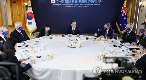 (جديد) الرئيس مون يشدد على أهمية التعاون بين كوريا الجنوبية وأستراليا لتقوية سلاسل التوريد