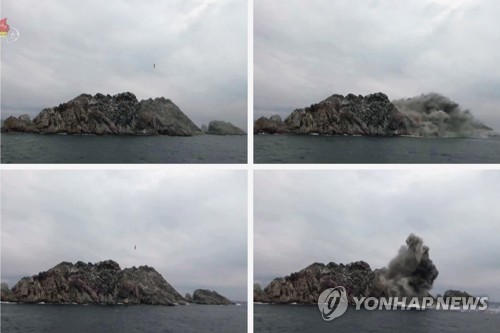 북한 "어제 전술유도탄 검수사격시험 진행…동해 섬 정밀타격"