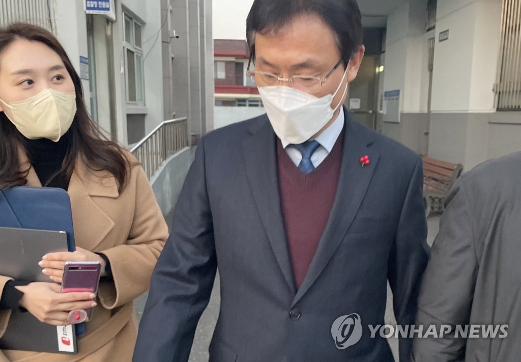 재판 마친 이환주 전북 남원시장