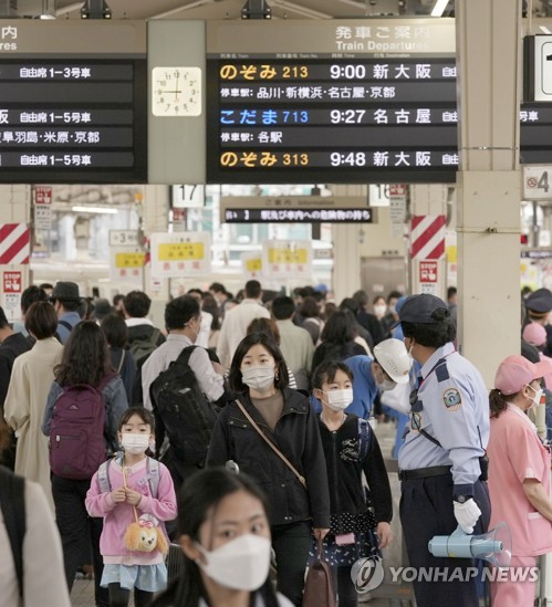 일본, 3년 만에 긴급사태 없는 황금연휴로 여행객 급증