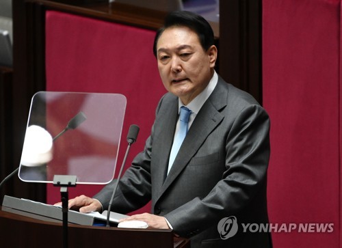 施政方針演説を行う尹大統領（共同取材）＝１６日、ソウル（聯合ニュース）