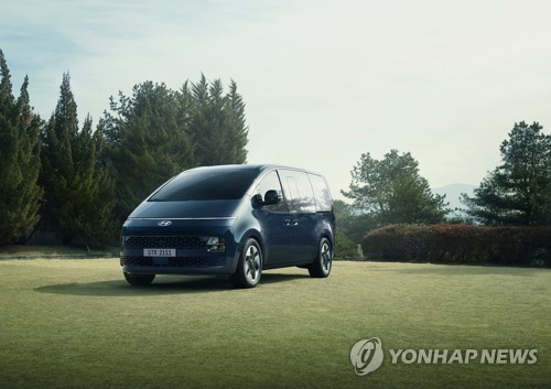 Hyundai's updated Staria minivan