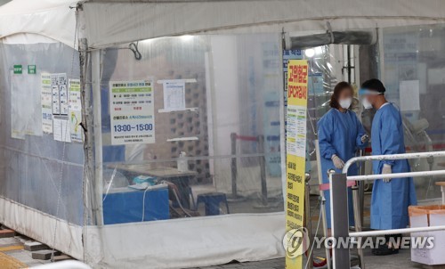 韓国の新規コロナ感染者１万６４２３人　２日連続で２万人下回る