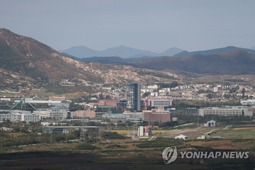 정부 규탄성명에도…북, 개성공단 공장 10여곳 일제히 무단 가동(종합)