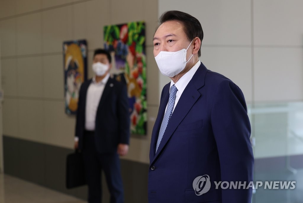 Yoon se abstiene de comentar sobre la posibilidad de anular el acuerdo militar intercoreano