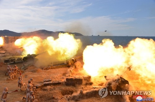 北朝鮮がまた南北合意違反　深夜に砲撃約８０発＝韓米訓練延長に反発か