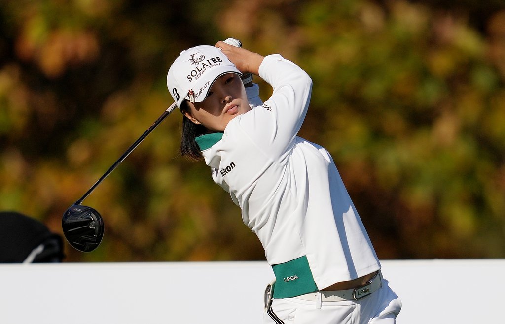S. Korean Ko Jin-young falls from No. 1 in women's golf rankings