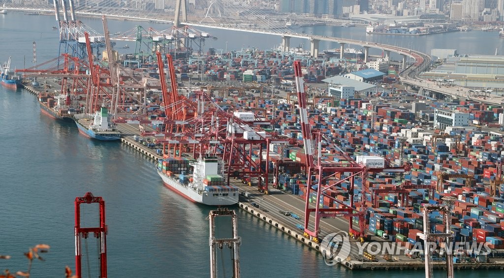 (جديد) انخفاض صادرات كوريا الجنوبية بنسبة 2.8% في أول 10 أيام من نوفمبر