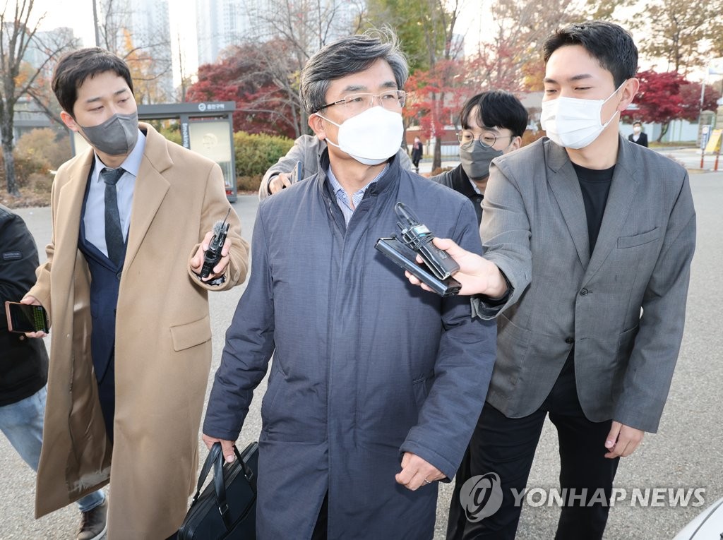 '서해 피격' 서욱 前국방장관 구속 17일만에 석방…구속적부심 인용