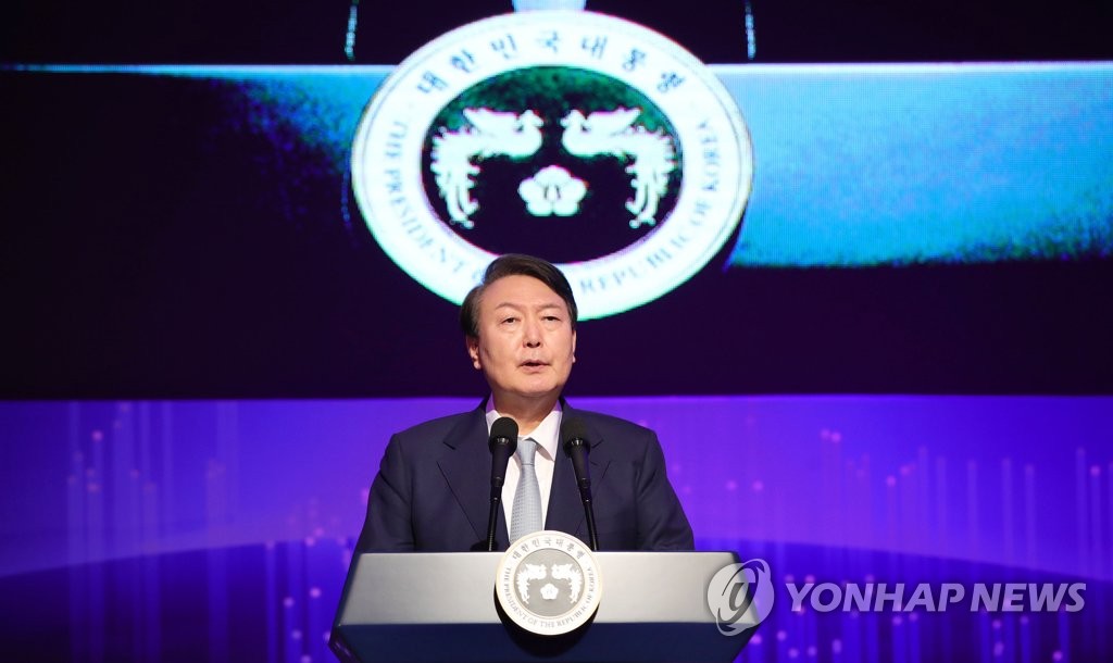 Yoon promote su apoyo a la innovación científica